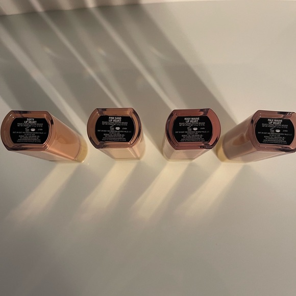 ANASTASIA Beverly Hills Lipstick - Picture 2 of 2